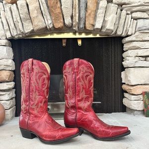 SHYANNE WOMEN'S LUCILLE WESTERN BOOTS - SNIP TOE only wore a handful of times!